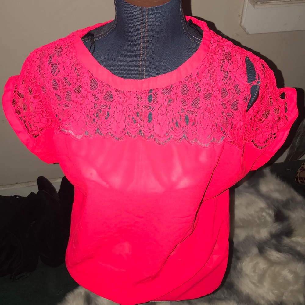 Pink H&M blouse w/ Lace detail